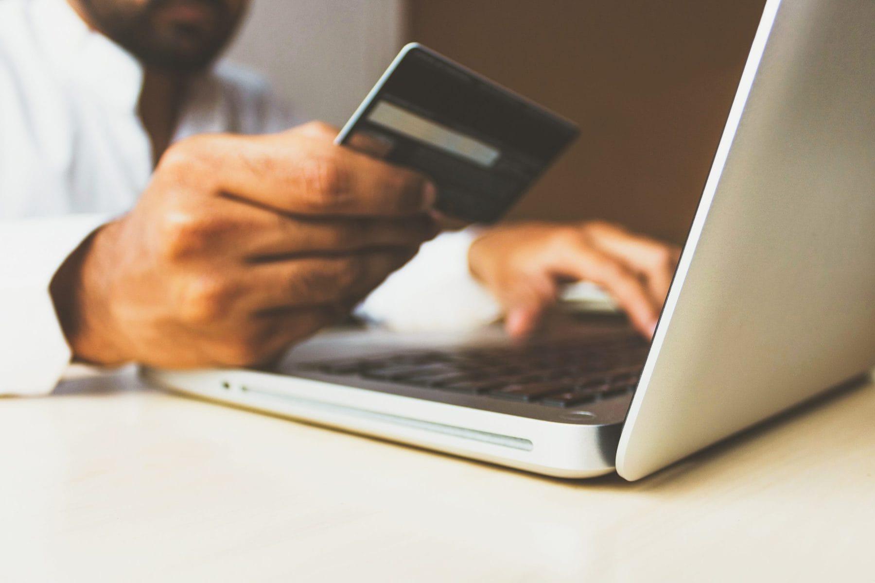 Online rent payments illustration